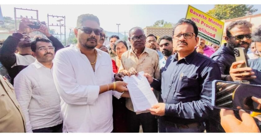 कालाहांडी विकास के लिए लांजीगढ़ बॉक्साइट खदानों की ग्राम सभा आयोजित करने का आग्रह