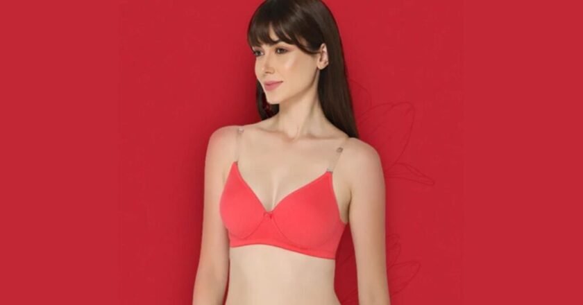 Styling options available for a detachable bra
